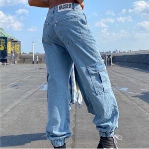 The Ragged Priest EUC Ladies Distressed Light Wash Cargo Jogger Jeans Y2K SZ 24